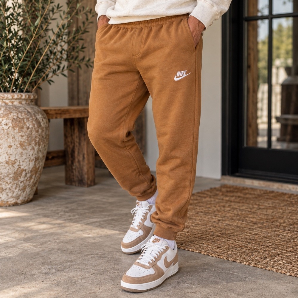 Nike Sportswear Club Fleece Jogger Pants Men's Medium Brown Caramel Swoosh